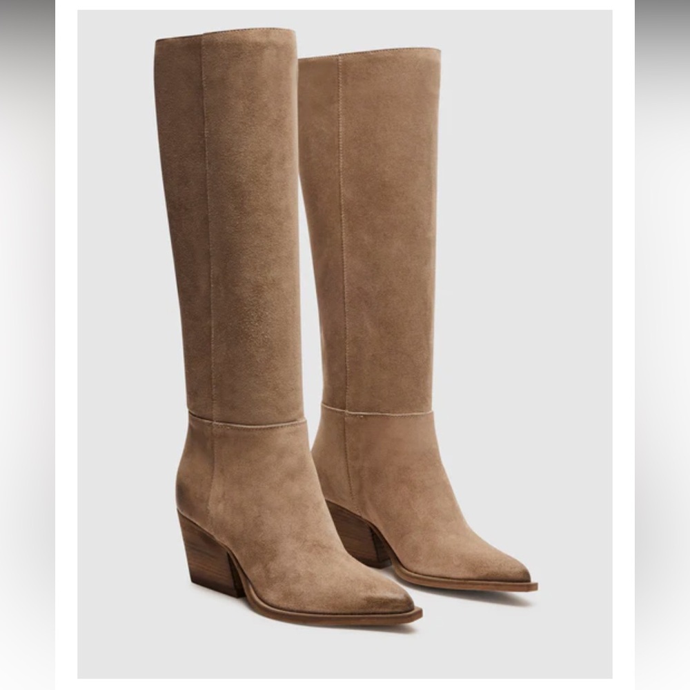 Steve Madden Devina Tuape Suede Boot